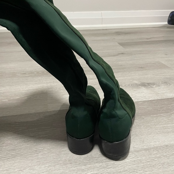 Stuart Weitzman 5050 Dark Green Suede Over the Knee Boots , Size 7 - Picture 3 of 5
